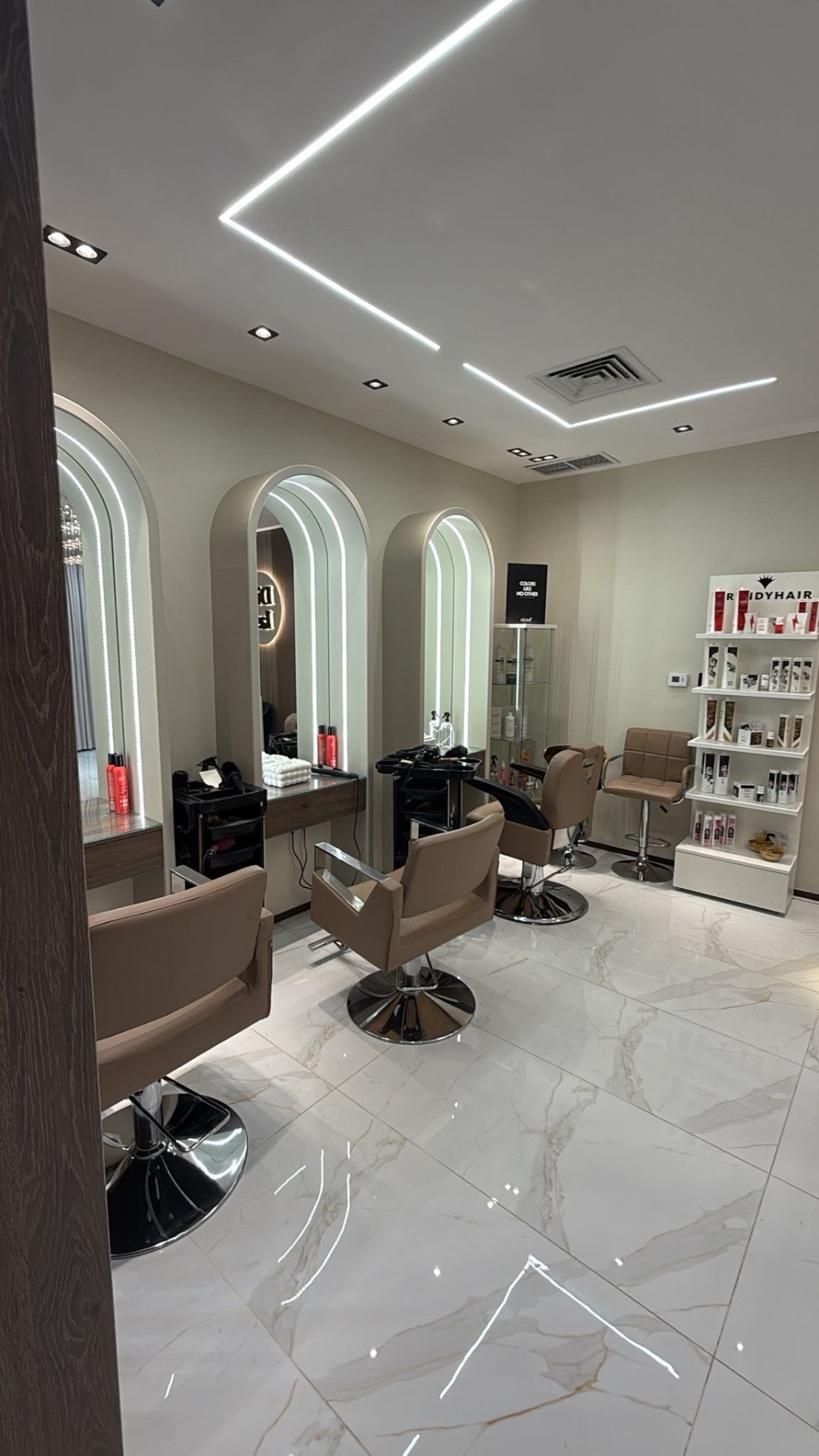 Styling stations