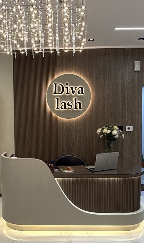 DivaLash salon interior